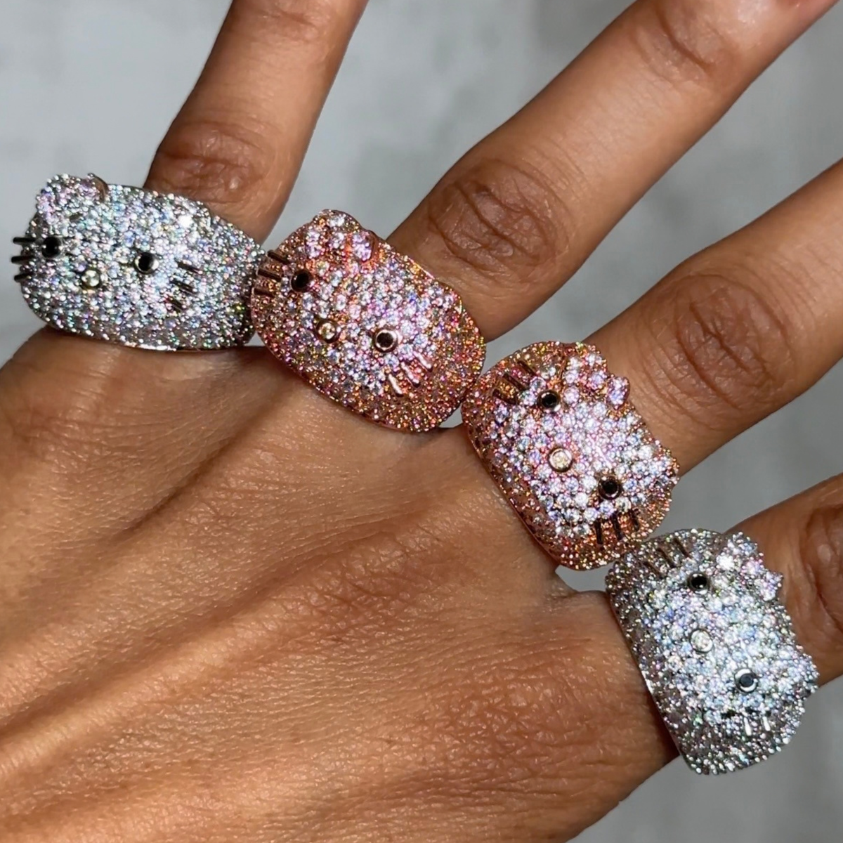 IT GIRL KITTY RING